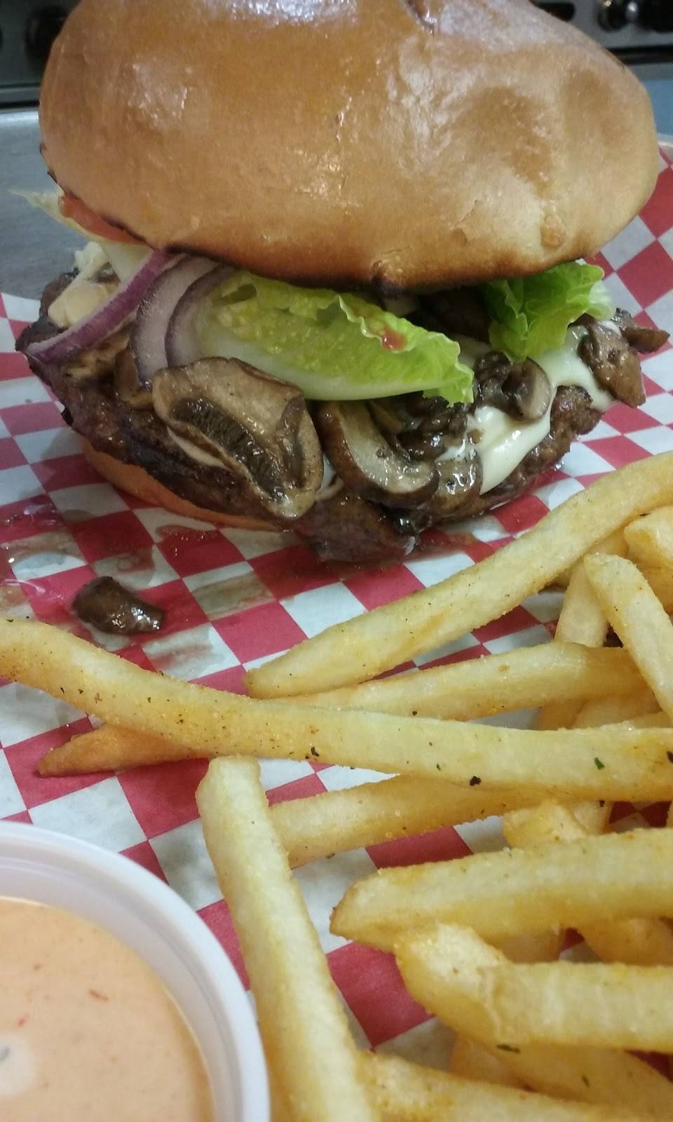 Stoneys Rockin Rodeo | night club | 1320 Del Paso Blvd, Sacramento, CA 95815, USA | 9169276023 OR +1 916-927-6023