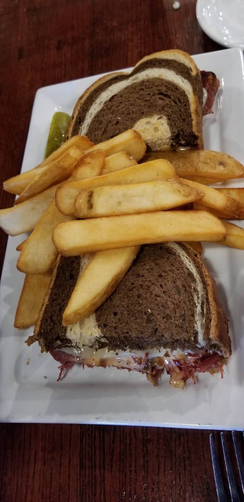 Culhanes Irish Pub | restaurant | 9720 Deer Lake Ct, Jacksonville, FL 32246, USA | 9046193177 OR +1 904-619-3177