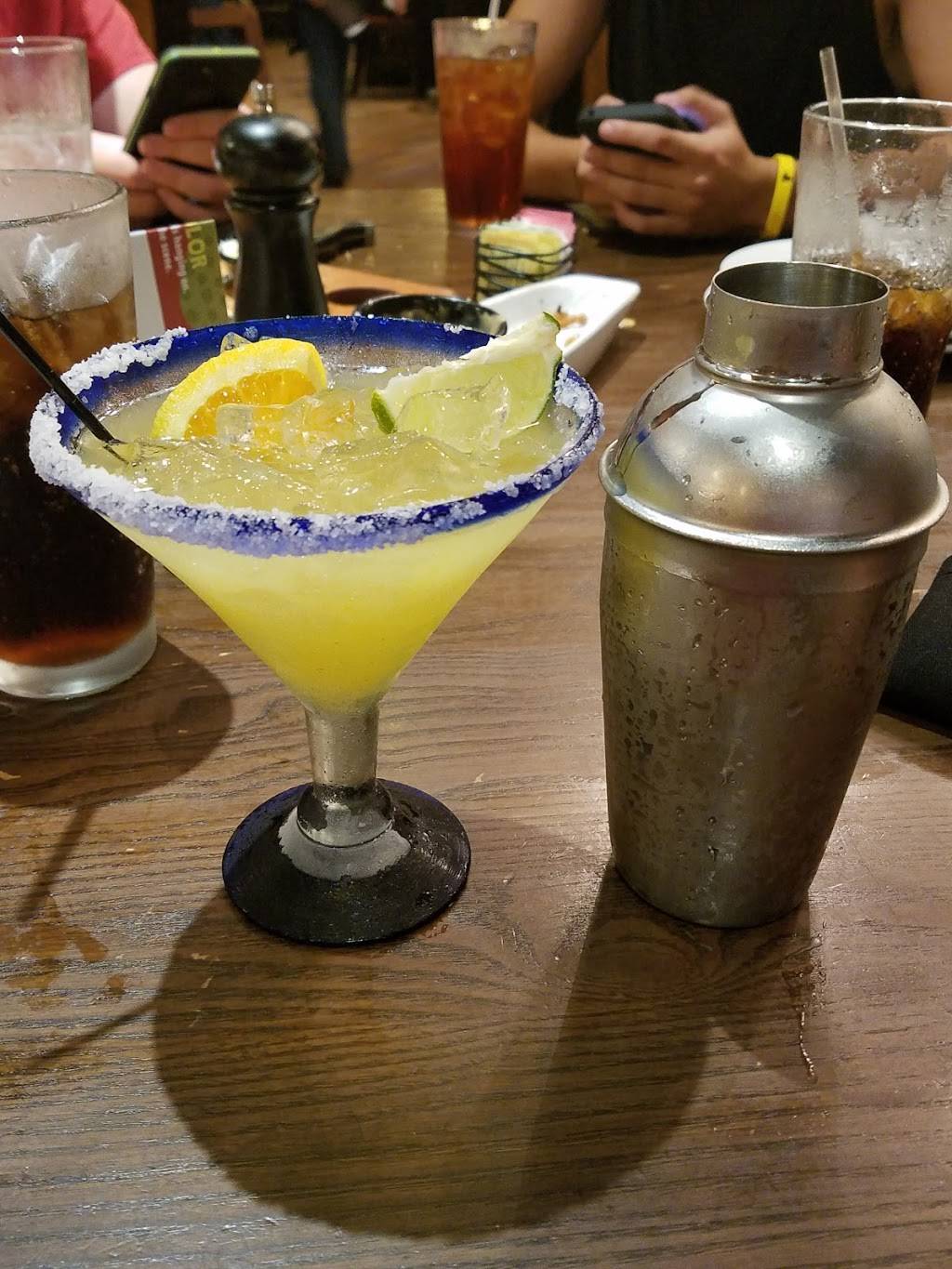 LongHorn Steakhouse | meal takeaway | 114 Laurel Park Cove, Flowood, MS 39232, USA | 6019365759 OR +1 601-936-5759