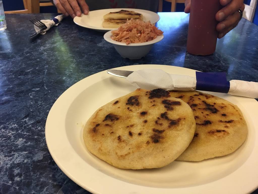 Salvadorean Bakery | restaurant | 1719 SW Roxbury St, Seattle, WA 98106, USA | 2067624064 OR +1 206-762-4064