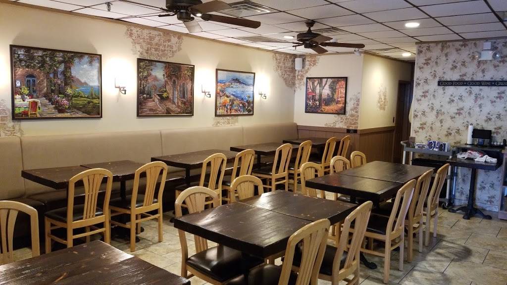 Molinos Italian Kitchen - Manalapan, NJ | meal delivery | 300 Gordons Corner Rd, Manalapan Township, NJ 07726, USA | 7329721180 OR +1 732-972-1180