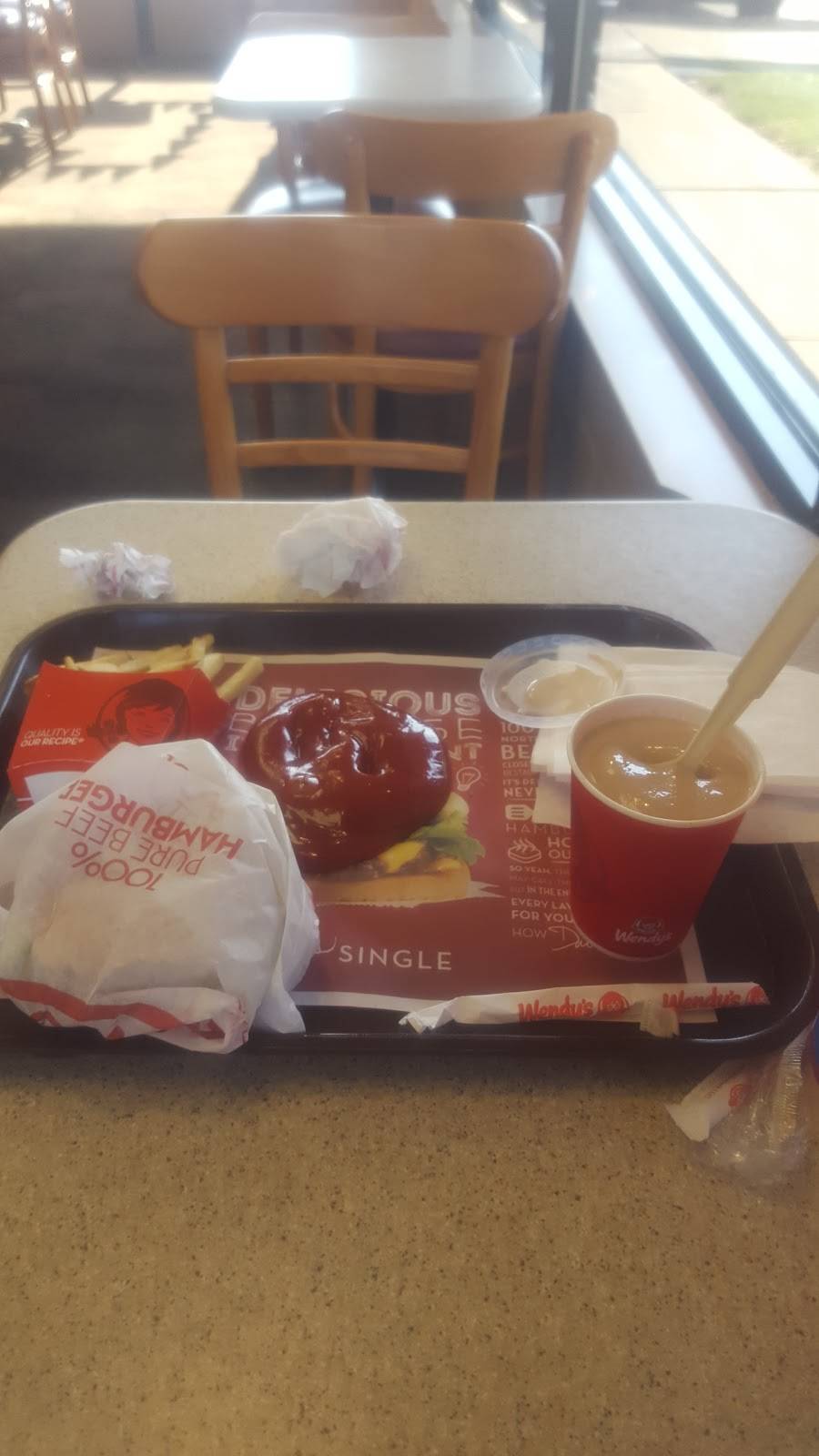 Wendys | restaurant | 27400 Chagrin Blvd, Cleveland, OH 44122, USA | 2163427145 OR +1 216-342-7145