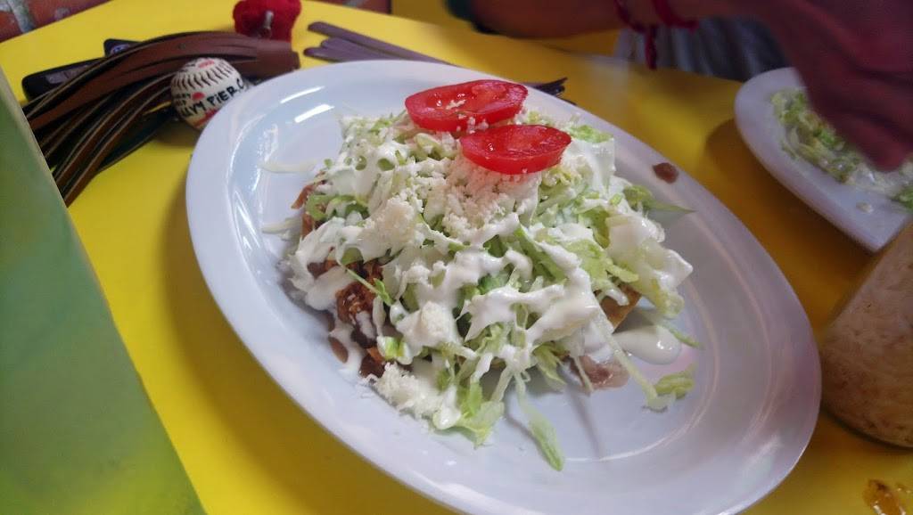 Fridas Tacolandia | restaurant | 1150 W Kiest Blvd ste 400a, Dallas, TX 75224, USA | 4694583656 OR +1 469-458-3656