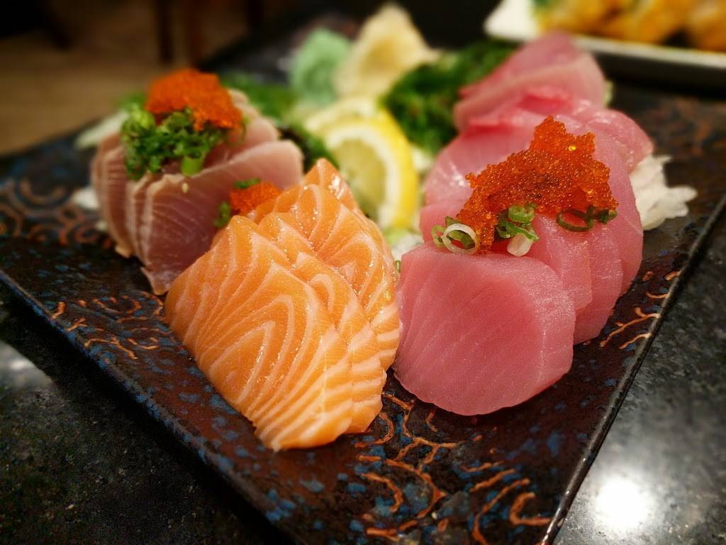 Umi Sushi | restaurant | 2321 Kern St, Fresno, CA 93721, USA | 5595156636 OR +1 559-515-6636