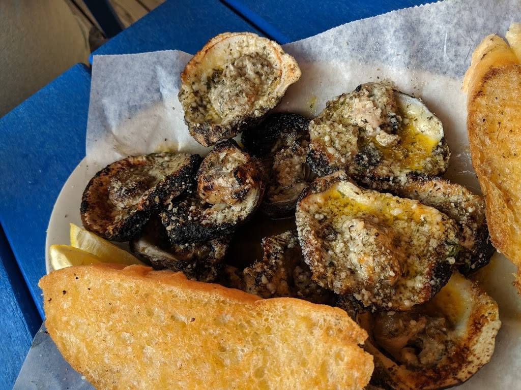 Full Moon Oyster Bar - Atlantic Beach | restaurant | 505 Atlantic Beach Causeway, Atlantic Beach, NC 28512, USA | 2522227667 OR +1 252-222-7667
