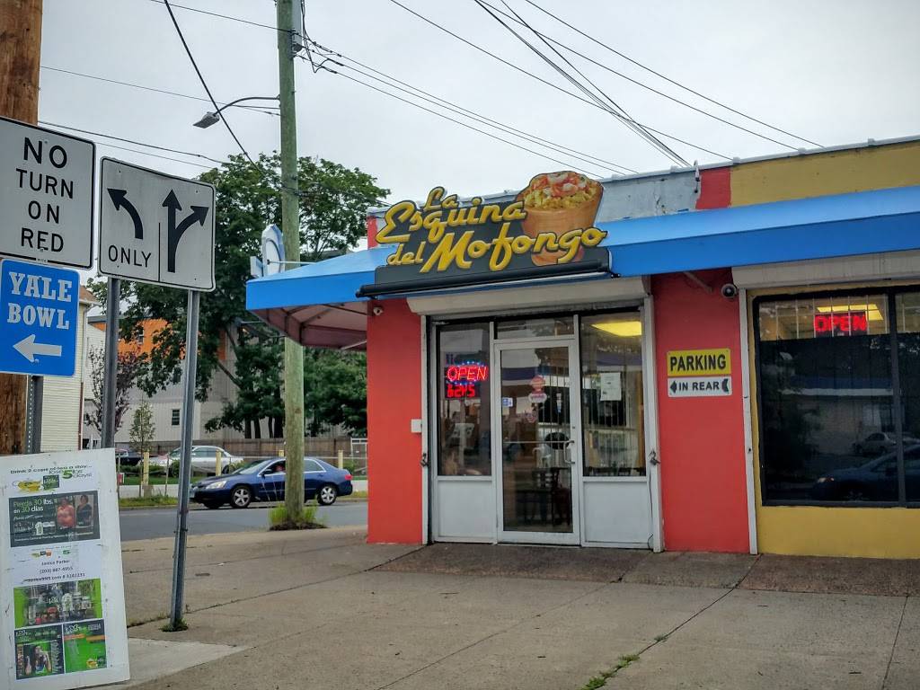 La Esquina Del Mofongo | restaurant | 236 Kimberly Ave, New Haven, CT 06519, USA | 2037727894 OR +1 203-772-7894