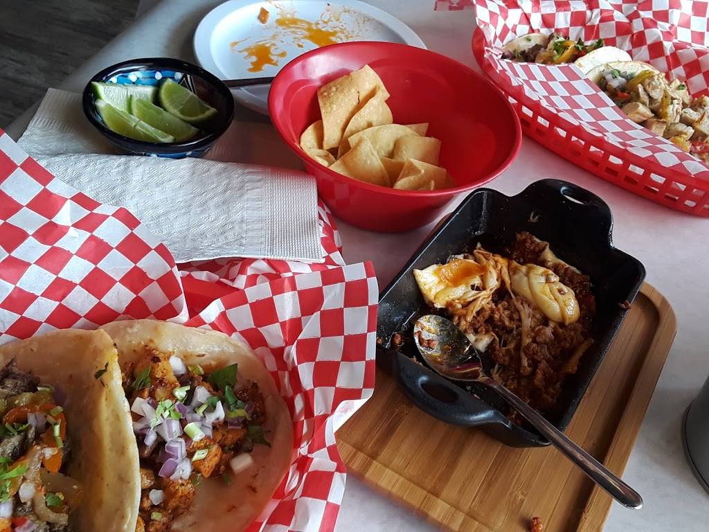 San Miguel Tavern | restaurant | 1710 E Irlo Bronson Memorial Hwy, St Cloud, FL 34771, USA | 3218054518 OR +1 321-805-4518