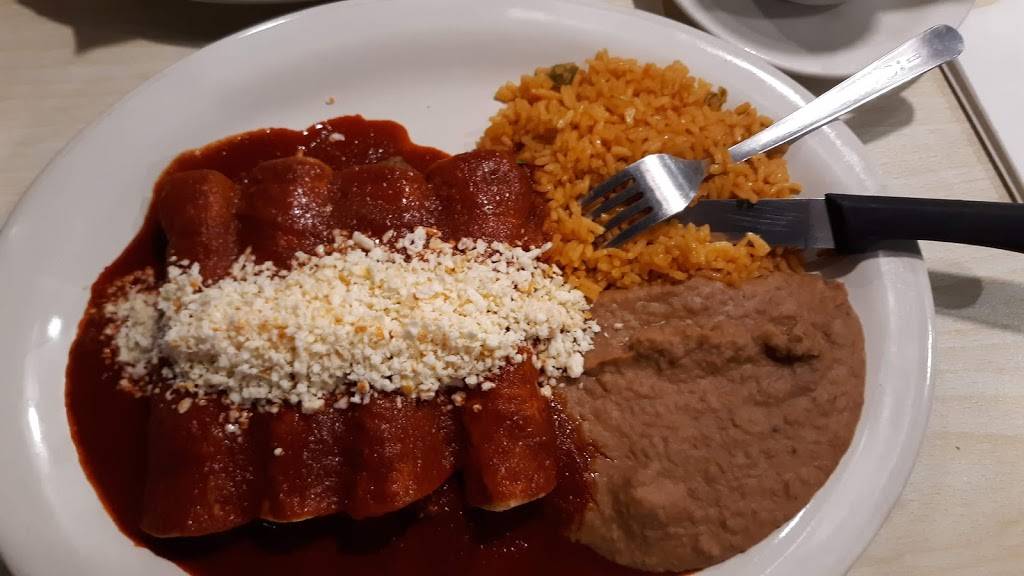 Los Charros | restaurant | 3912 Archer Dr, East Moline, IL 61244, USA | 3097551111 OR +1 309-755-1111
