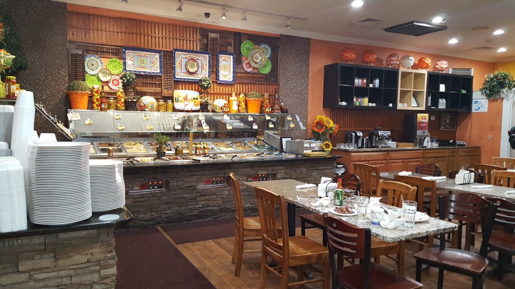 Oliveiras Restaurant E Boston | restaurant | 297 Chelsea St, Boston, MA 02128, USA | 6175617277 OR +1 617-561-7277