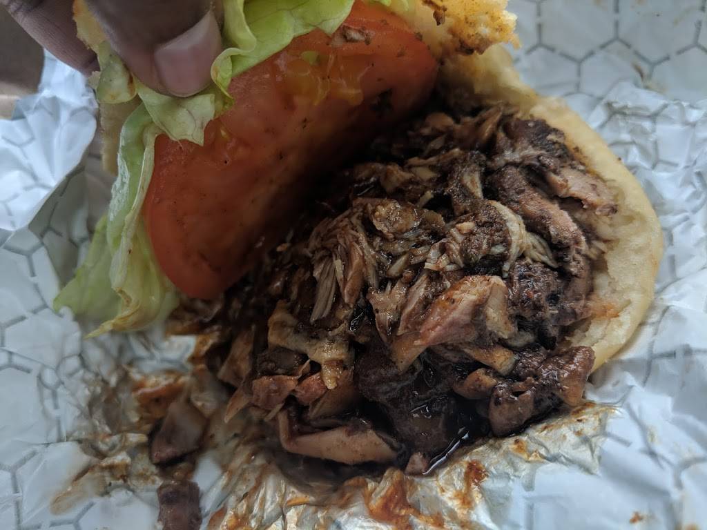 Soup Junkies | restaurant | 87-17 Lefferts Blvd, South Ozone Park, NY 11420, USA | 7185770094 OR +1 718-577-0094