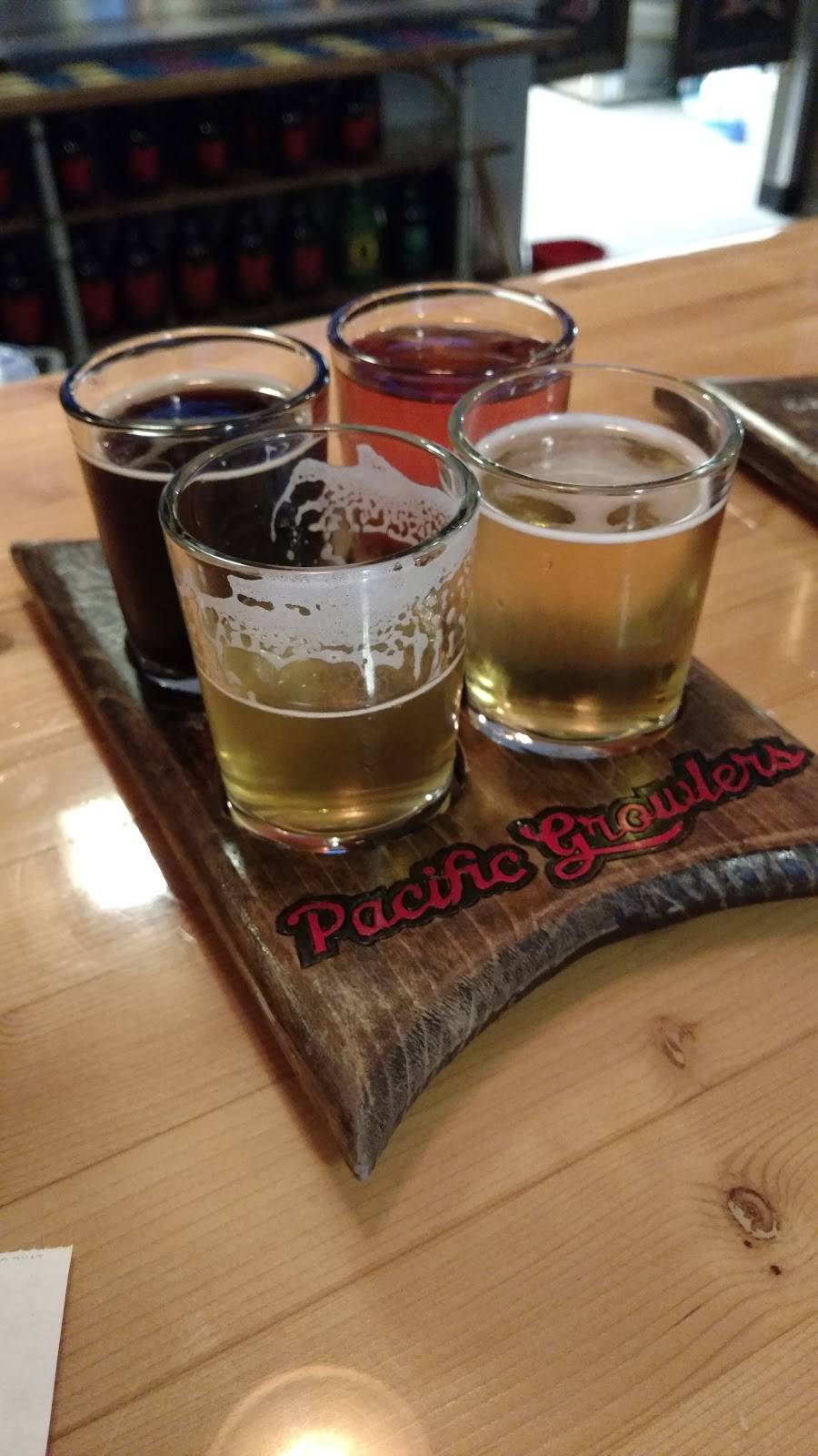 Pacific Growlers Taphouse | restaurant | 11427 SW Scholls Ferry Rd, Beaverton, OR 97008, USA | 5035210440 OR +1 503-521-0440