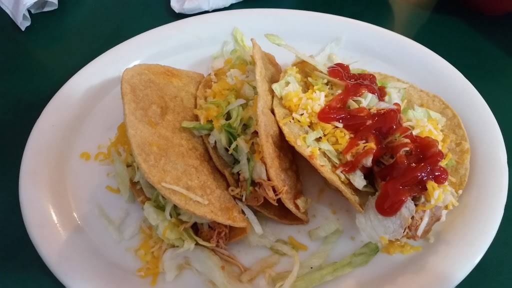 Castillos Mexican Food | restaurant | 3659 E Ventura Ave, Fresno, CA 93702, USA | 5594851635 OR +1 559-485-1635