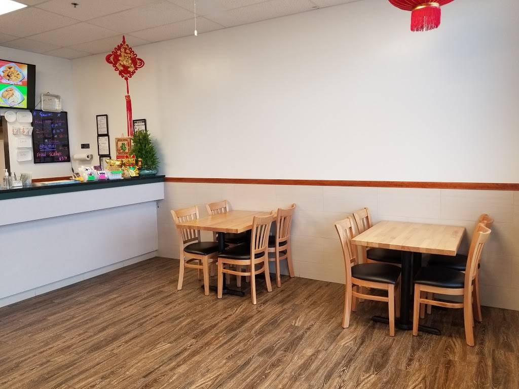 East Wok | restaurant | 2002 FL-19, Tavares, FL 32778, USA | 3527429010 OR +1 352-742-9010