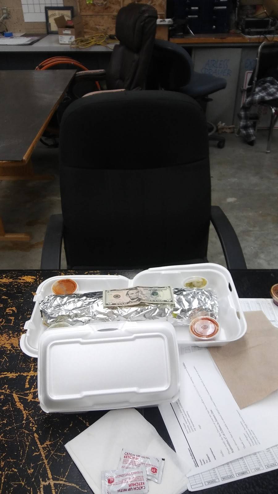 Birrieria Las Marias | restaurant | 4819 N 83rd Ave, Phoenix, AZ 85033, USA | 6233744264 OR +1 623-374-4264