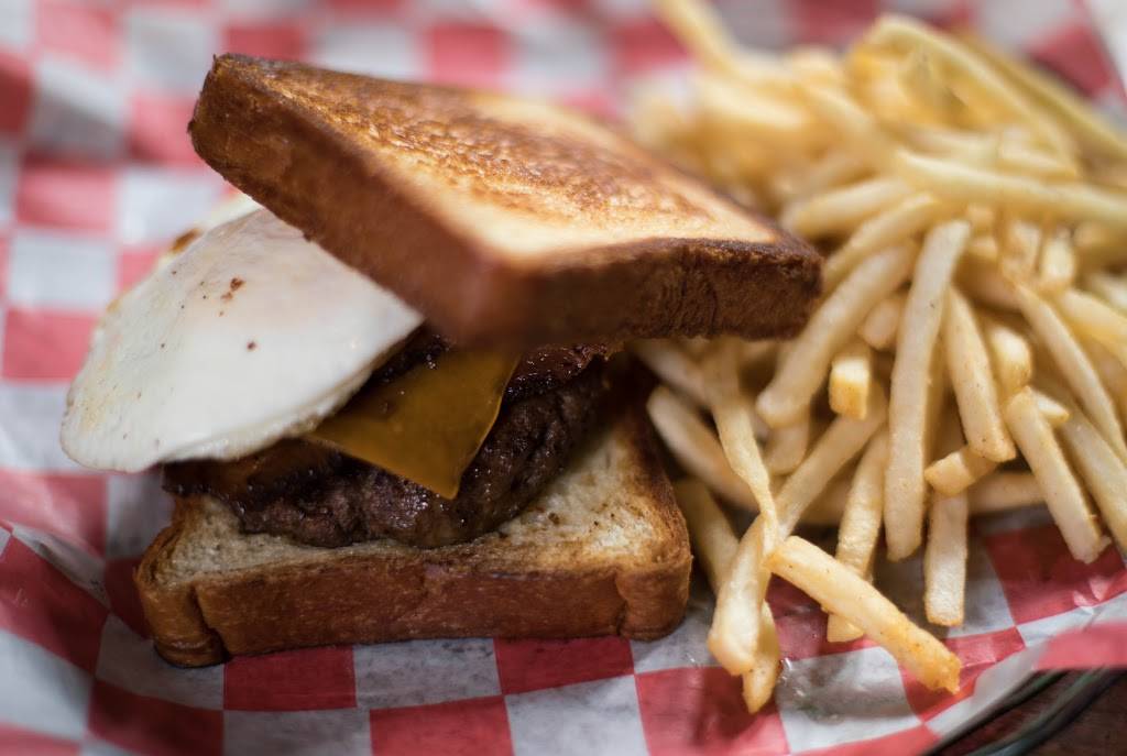 Revelry on Richmond | restaurant | 1613 Richmond Ave, Houston, TX 77006, USA | 8325380724 OR +1 832-538-0724