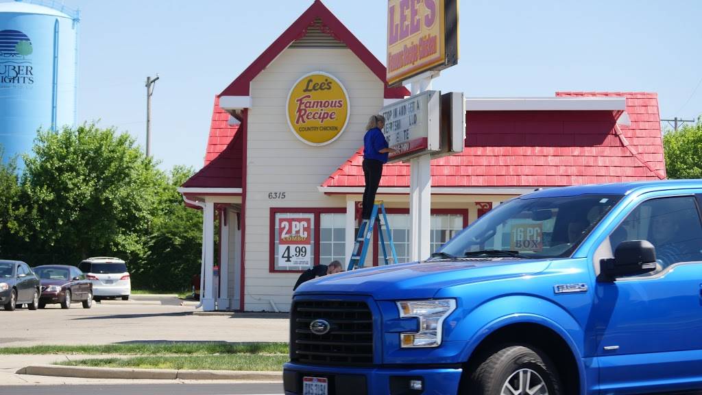 Lees Famous Recipe Chicken | restaurant | 6315 Chambersburg Rd, Dayton, OH 45424, USA | 9372337320 OR +1 937-233-7320