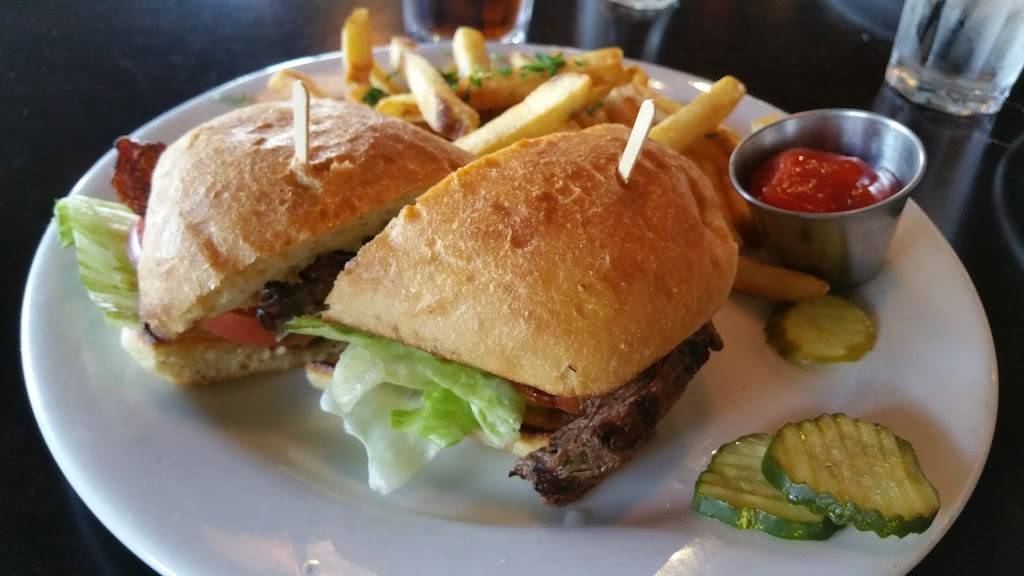 Turn 12 Bar And Grill | restaurant | 400 Tyler St, Monterey, CA 93940, USA | 8313728876 OR +1 831-372-8876