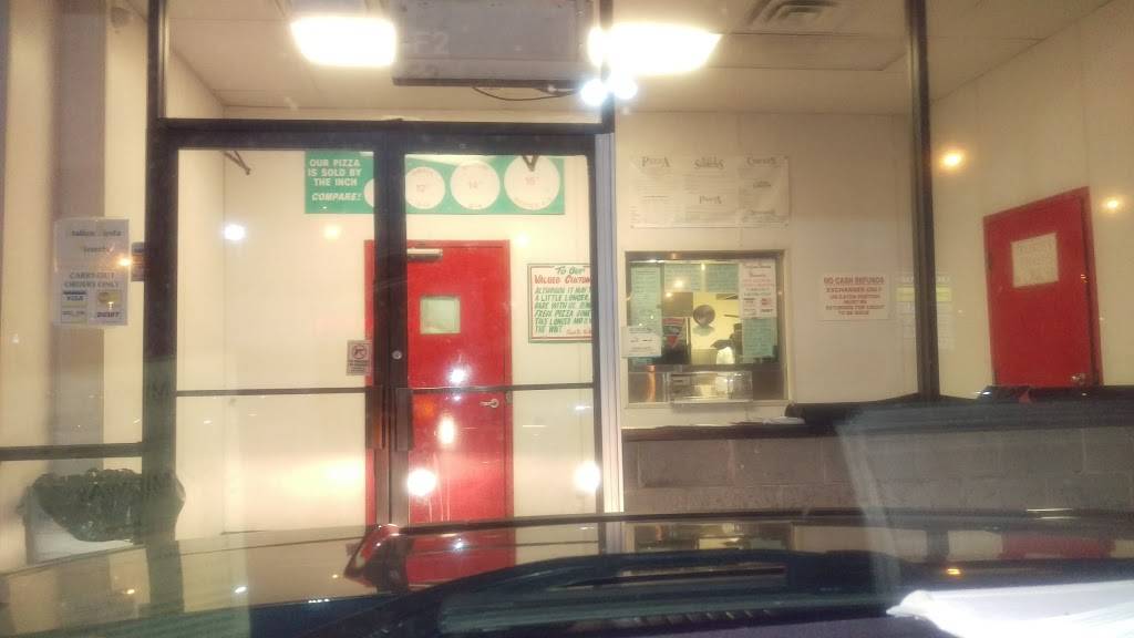 Italian Fiesta Pizzeria | restaurant | 1306 E 47th St, Chicago, IL 60653, USA | 7736842222 OR +1 773-684-2222