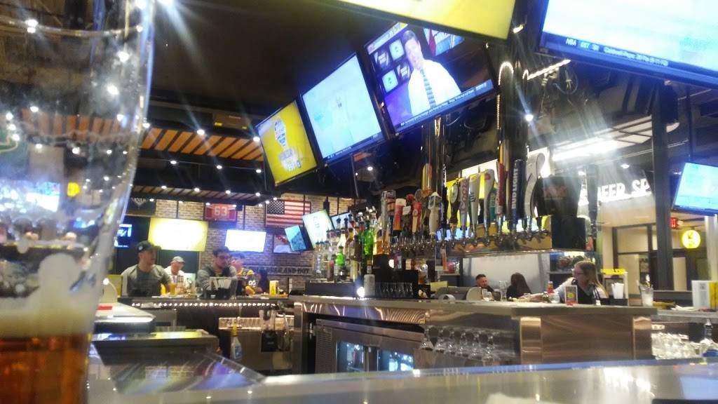 Buffalo Wild Wings | restaurant | 4120 14th St W, Bradenton, FL 34205, USA | 9413454883 OR +1 941-345-4883