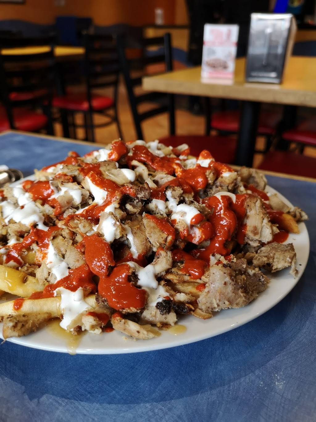 Osmows Milton | restaurant | 875 Main St E, Milton, ON L9T 3Z3, Canada | 9056930841 OR +1 905-693-0841