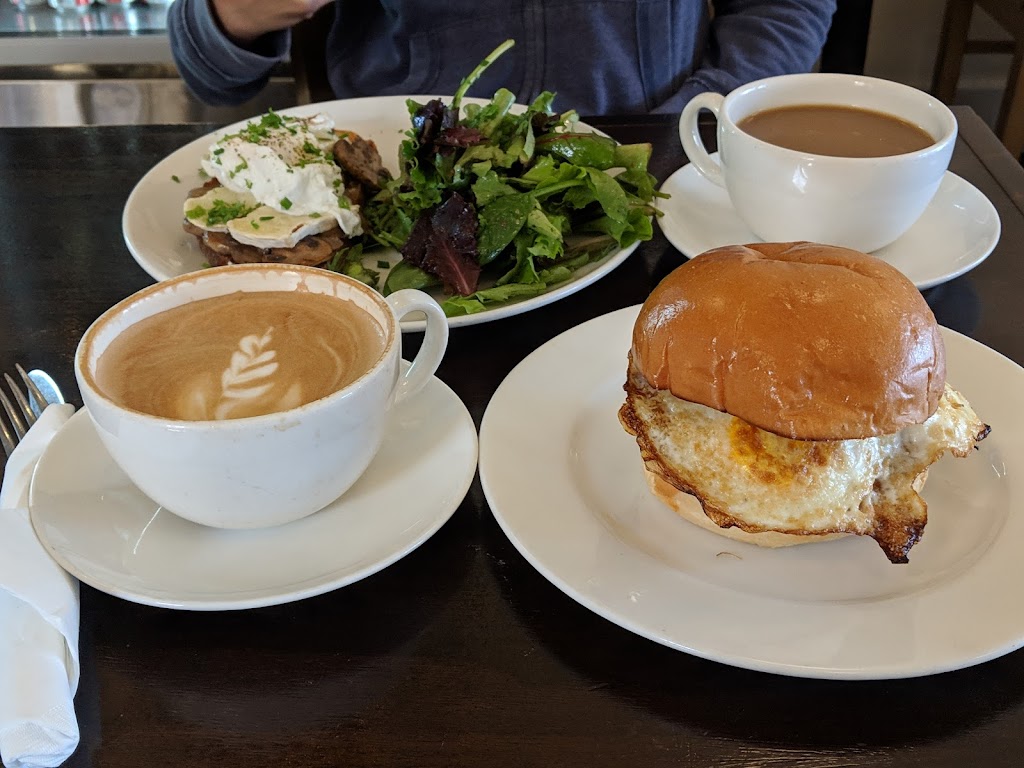 Café Montrose | cafe | 3459 N Verdugo Rd, Glendale, CA 91208, USA | 7472557046 OR +1 747-255-7046