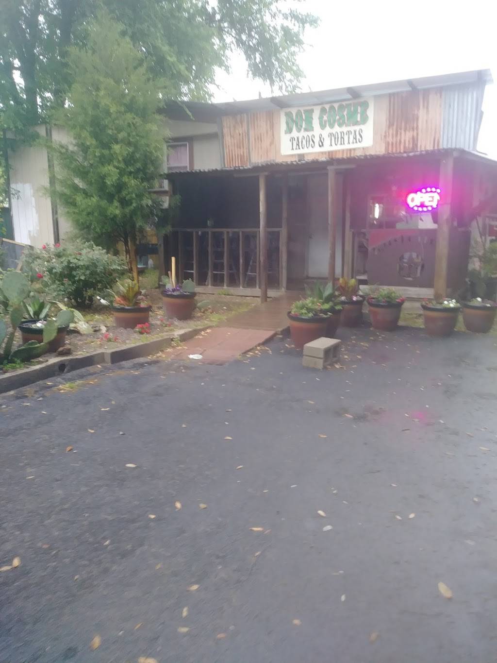 Tacos Don Cosme | restaurant | 105 Cross Park Dr, Henderson, TX 75652, USA | 9038542270 OR +1 903-854-2270