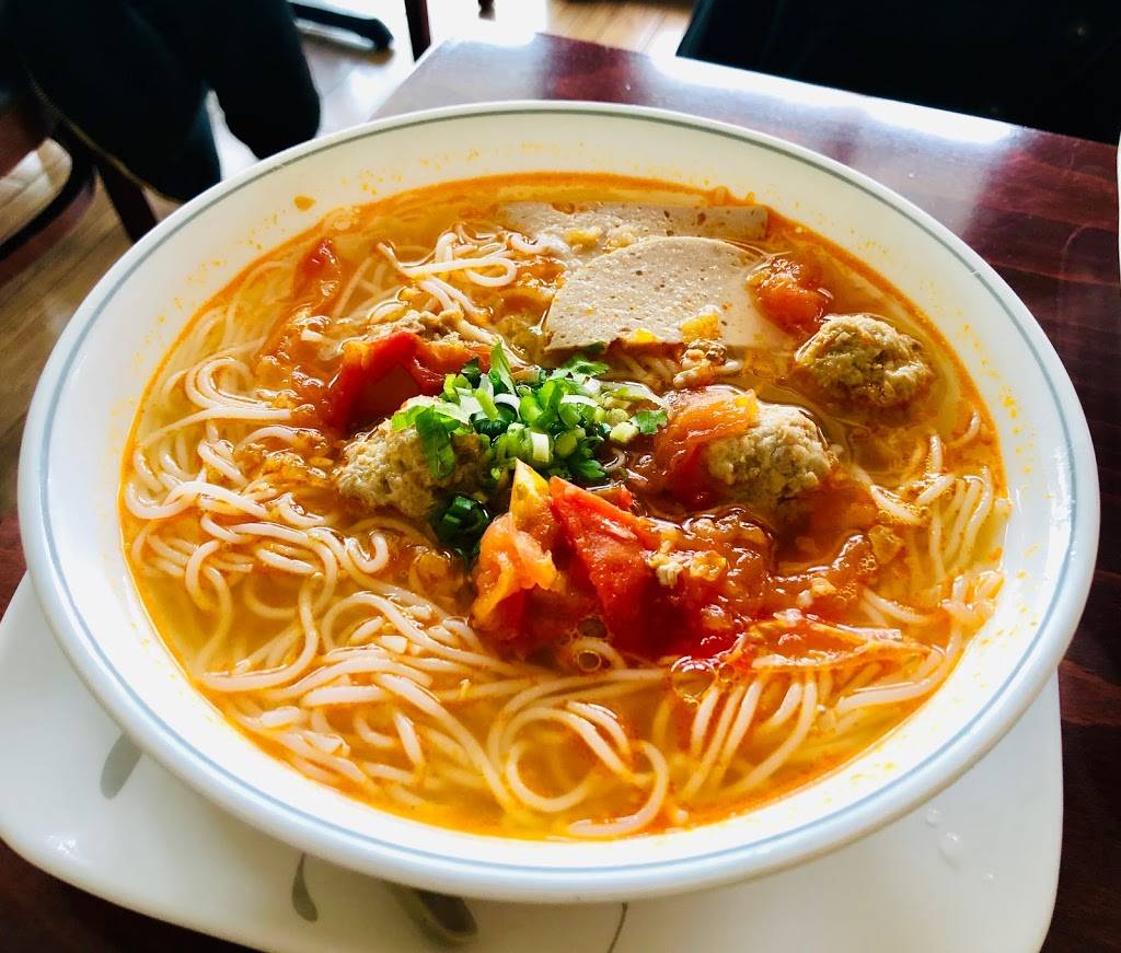 Little Saigon Pearl | restaurant | 9 Bay 35th St, Brooklyn, NY 11214, USA | 7189968808 OR +1 718-996-8808