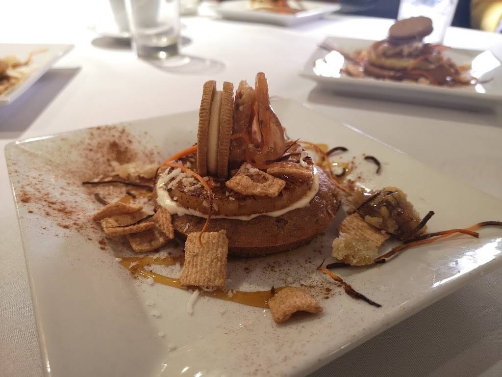 The Underground Restaurant | restaurant | 15 Scott St, Kitchener, ON N2H 2P6, Canada | 5192082500 OR +1 519-208-2500