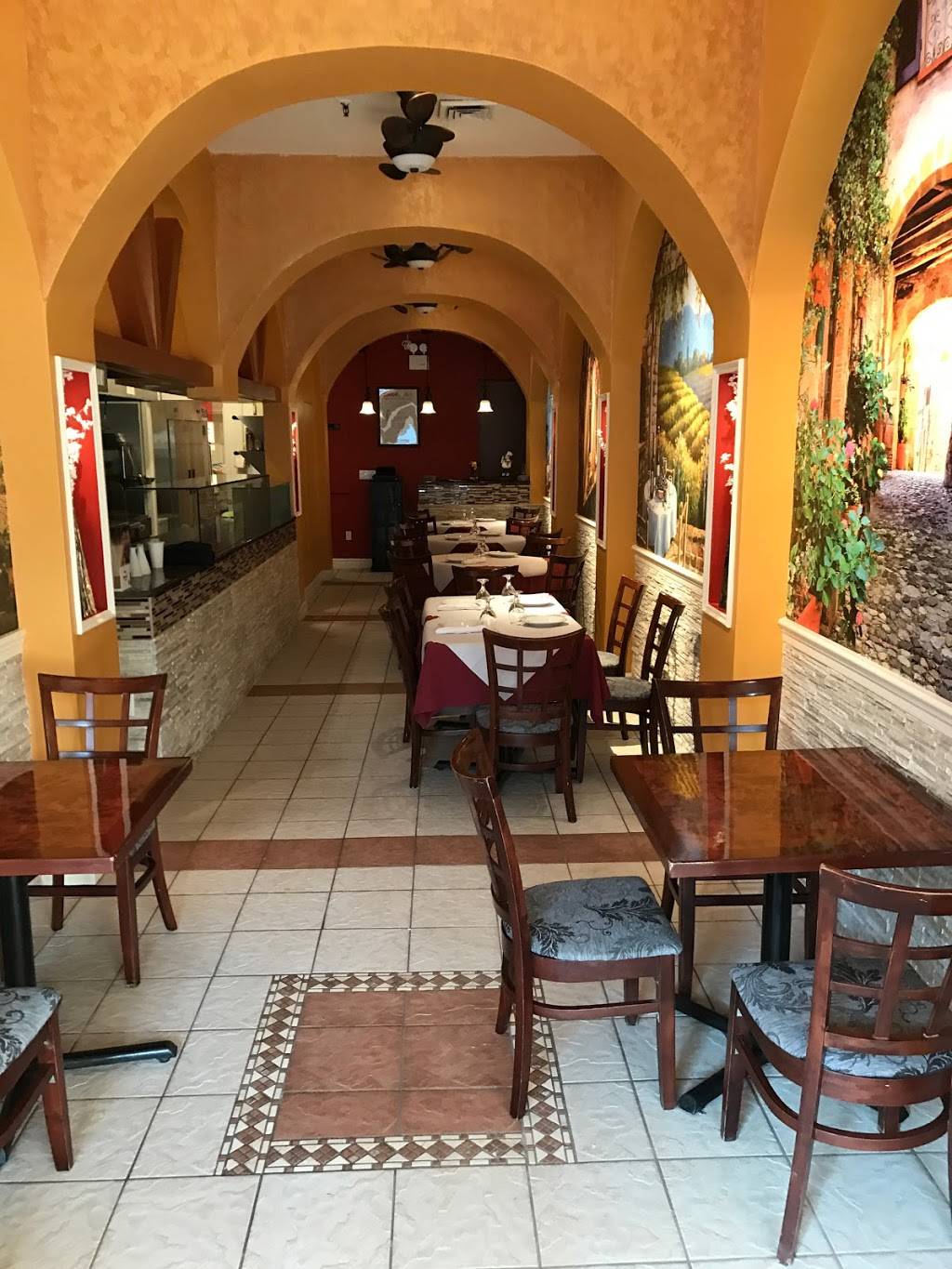 Michael Angelos Pizza Restaurant | meal delivery | 29-11 23rd Ave, Astoria, NY 11105, USA | 7189322096 OR +1 718-932-2096