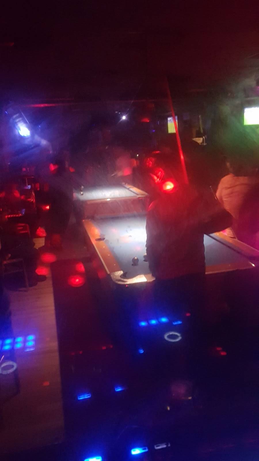 Los Amigos Bar & Restaurant | restaurant | 142 Remsen Ave, New Brunswick, NJ 08901, USA | 7322961835 OR +1 732-296-1835