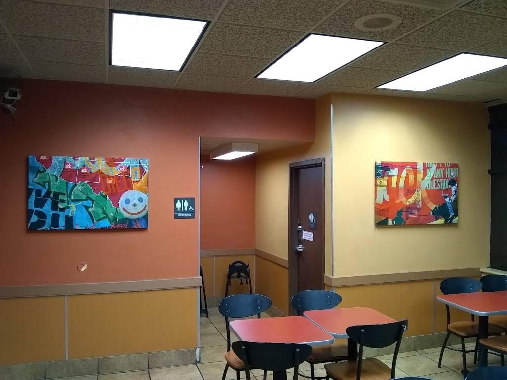 Jack in the Box | restaurant | 94-866 Moloalo St, Waipahu, HI 96797, USA | 8086710033 OR +1 808-671-0033