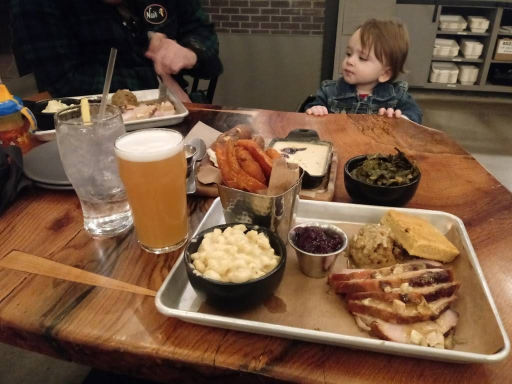 Pinehurst Brewing Company | restaurant | 300 Magnolia Rd, Pinehurst, NC 28374, USA | 9102358218 OR +1 910-235-8218