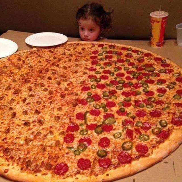 Little Clown Pizza & Restaurant | restaurant | 2801 N Central Park Ave, Chicago, IL 60618, USA | 7732767776 OR +1 773-276-7776