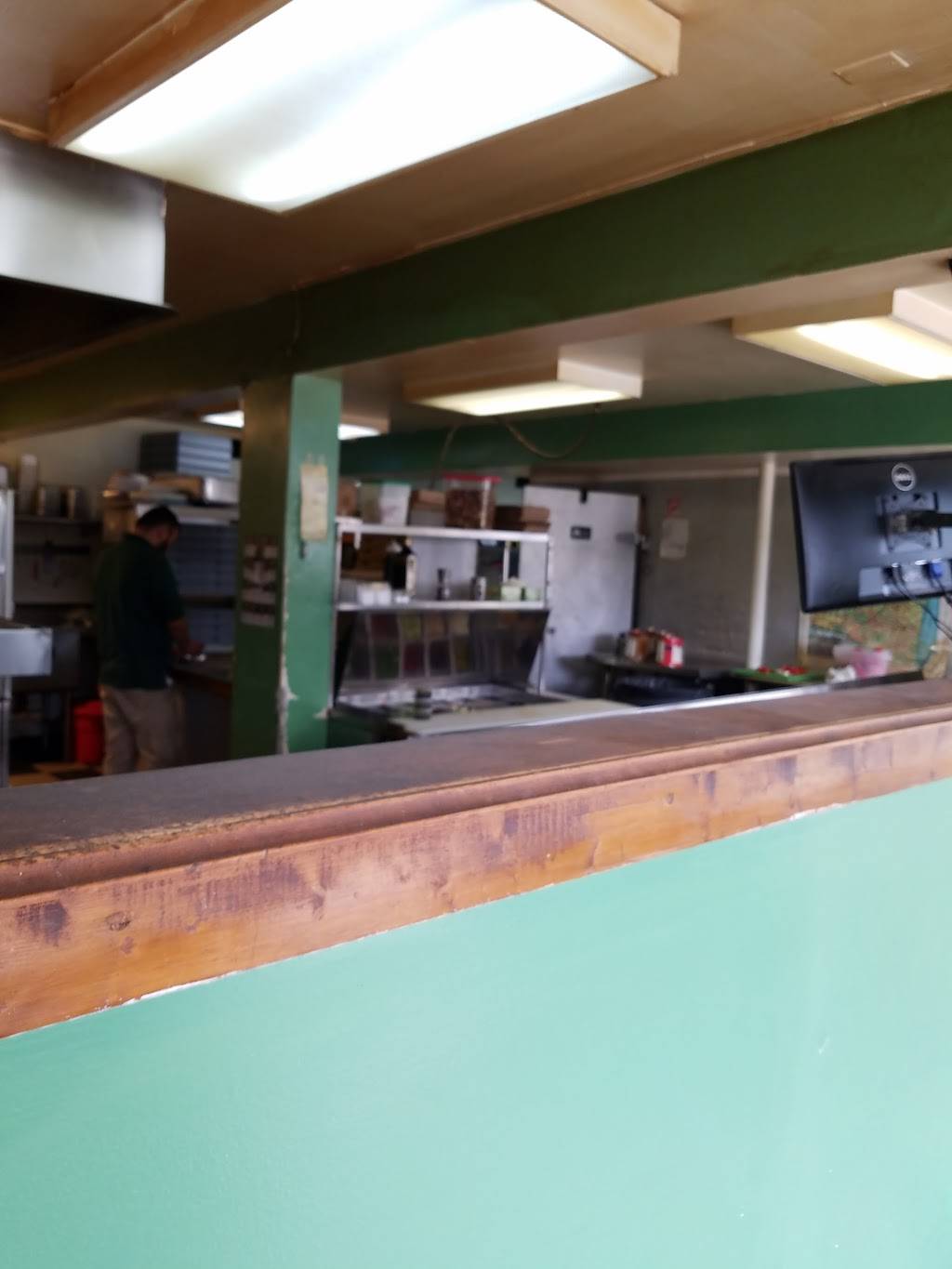 Montereys Pizza | meal delivery | 1230 North Henry Street, Alexandria, VA 22314, USA | 7036839400 OR +1 703-683-9400