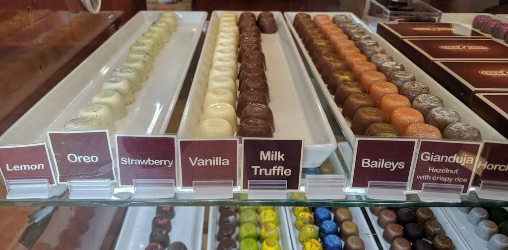 Chokolatta | restaurant | 5264 Tujunga Ave, North Hollywood, CA 91601, USA | 8186432017 OR +1 818-643-2017