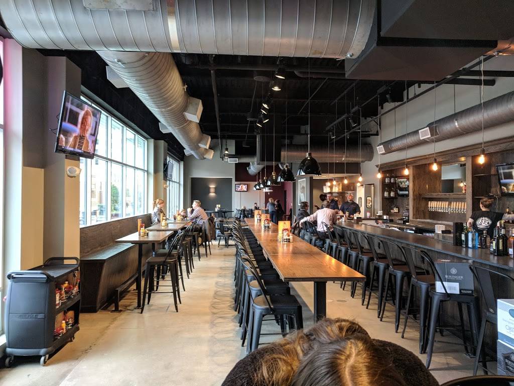 Bluegrass Brewing Company | restaurant | 654 S 4th St, Louisville, KY 40202, USA | 5025515355 OR +1 502-551-5355