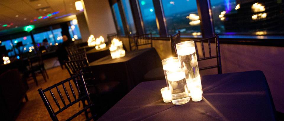 Skyline Club - Southfield | restaurant | 2000 Town Center, Southfield, MI 48075, USA | 2483509898 OR +1 248-350-9898