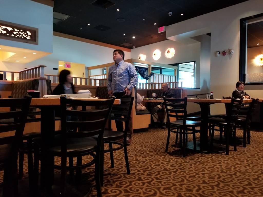 Sakura Chaya | restaurant | 690 E Nees Ave, Fresno, CA 93720, USA | 5594389378 OR +1 559-438-9378