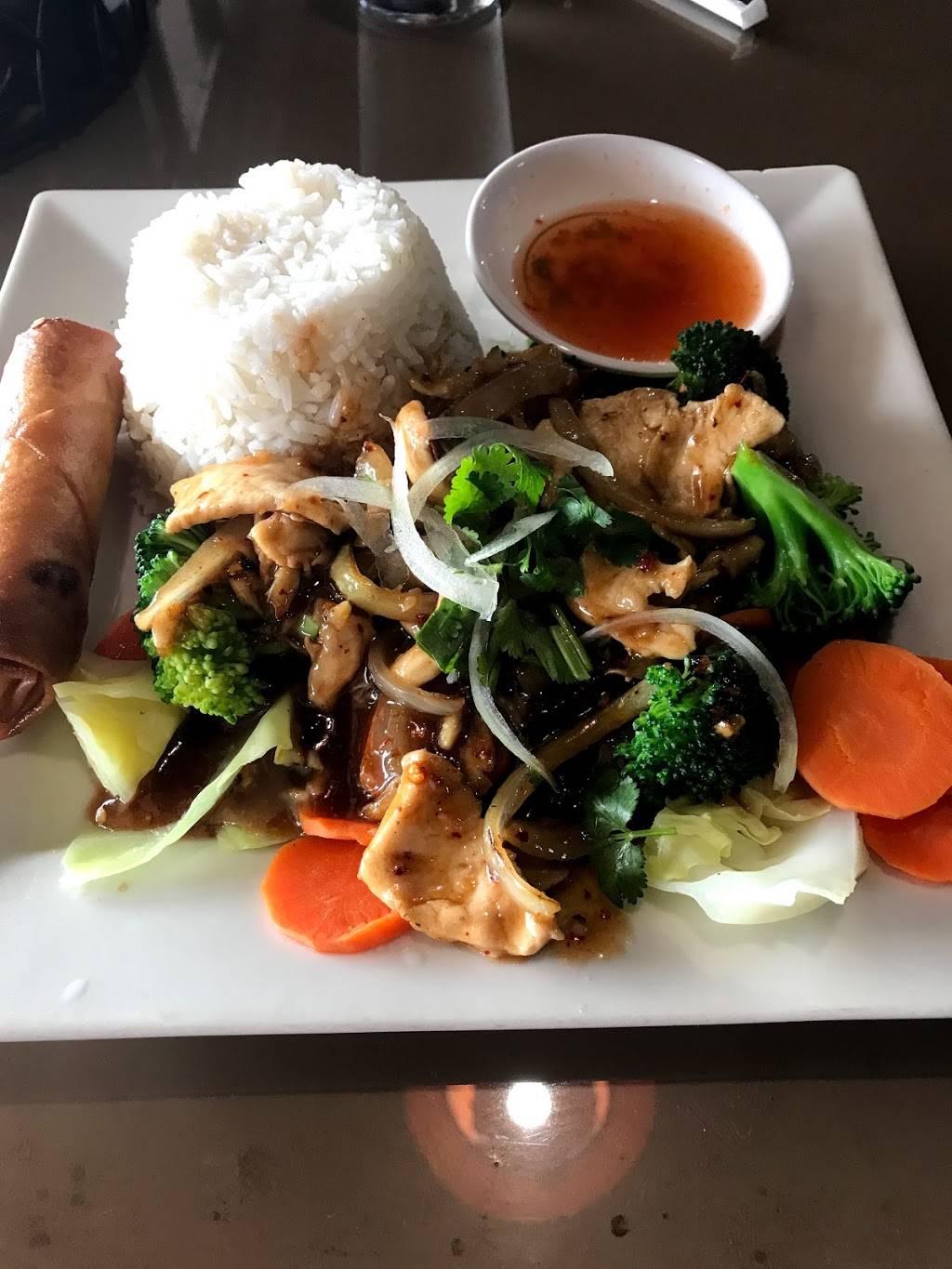 Pho An An | restaurant | 2706 E University Dr #8, Mesa, AZ 85213, USA | 4806345554 OR +1 480-634-5554