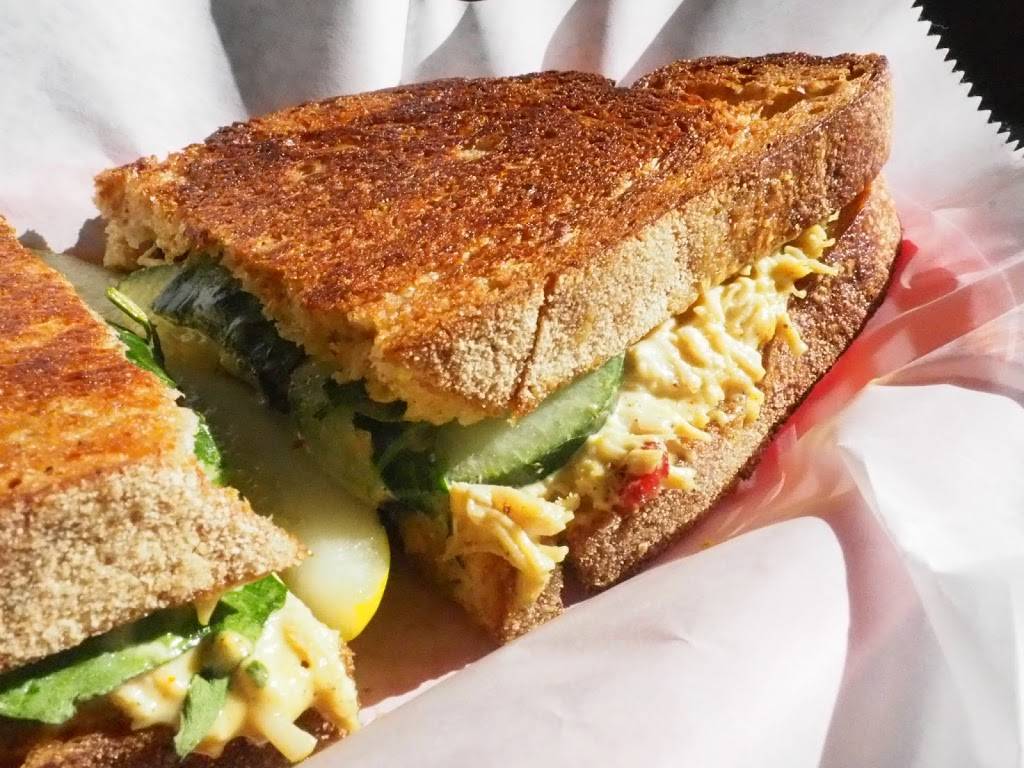 Fricanos Deli & Catering | meal delivery | 2405 Nueces St, Austin, TX 78705, USA | 5124823322 OR +1 512-482-3322