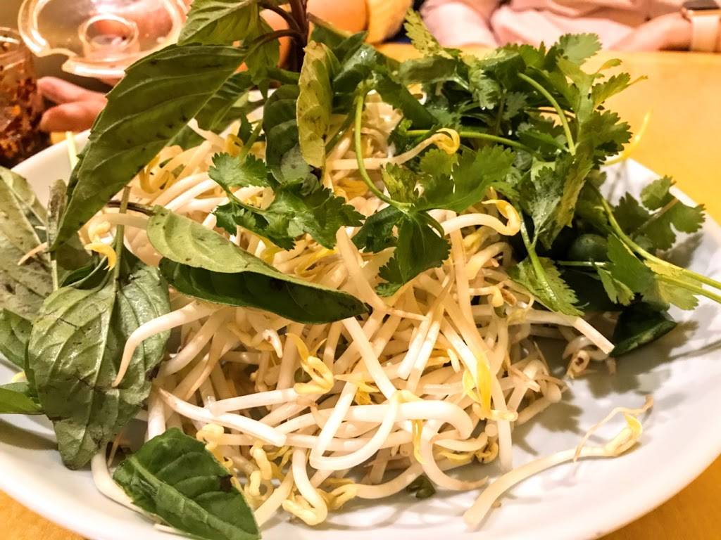 Pho Cafe | restaurant | 3926 Market St #201, Wilmington, NC 28403, USA | 9108337204 OR +1 910-833-7204