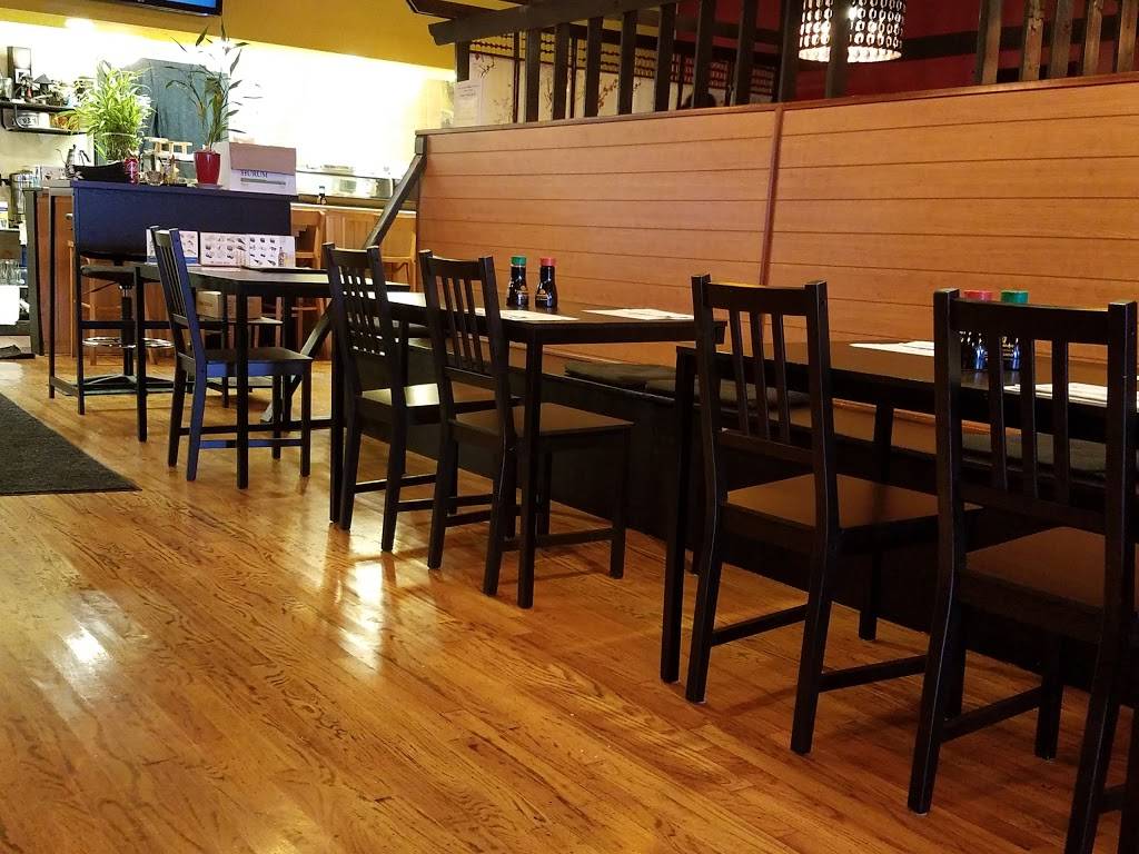Sushi 21 | restaurant | 8353 W Golf Rd, Niles, IL 60714, USA | 8475831212 OR +1 847-583-1212