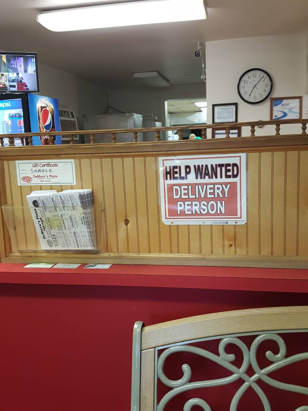 De Muros Pizza | meal takeaway | 10 William St, Pittston, PA 18640, USA | 5706550458 OR +1 570-655-0458