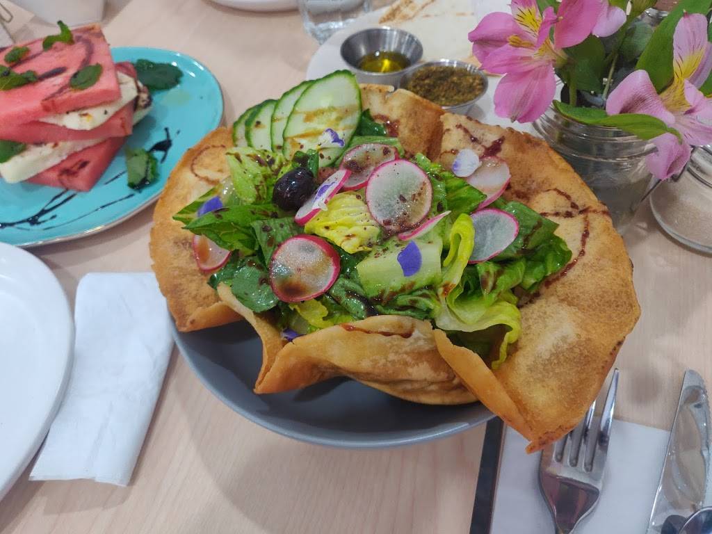 Mazarine Restaurant | restaurant | 282 Kent St, Ottawa, ON K2P 2A4, Canada | 6135140153 OR +1 613-514-0153