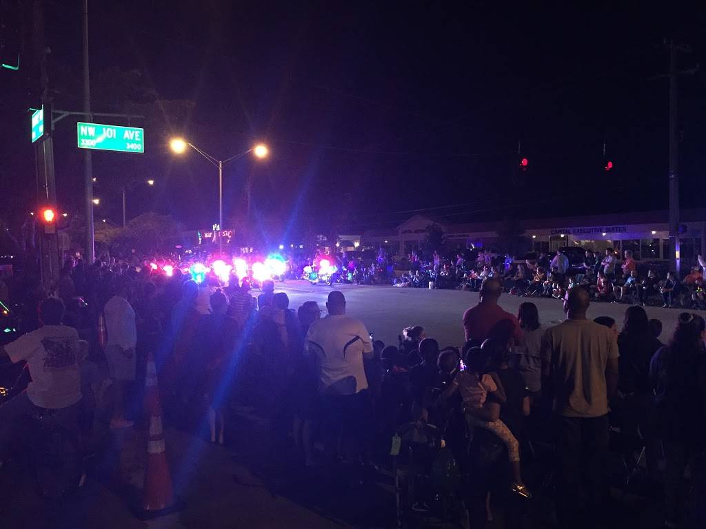 Wendys | restaurant | 10050 W Sample Rd, Coral Springs, FL 33065, USA | 9547550034 OR +1 954-755-0034