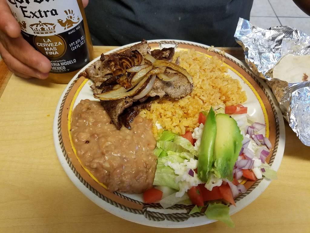 La Bodega | restaurant | 2828 Clark Rd #4, Sarasota, FL 34231, USA | 9419234878 OR +1 941-923-4878