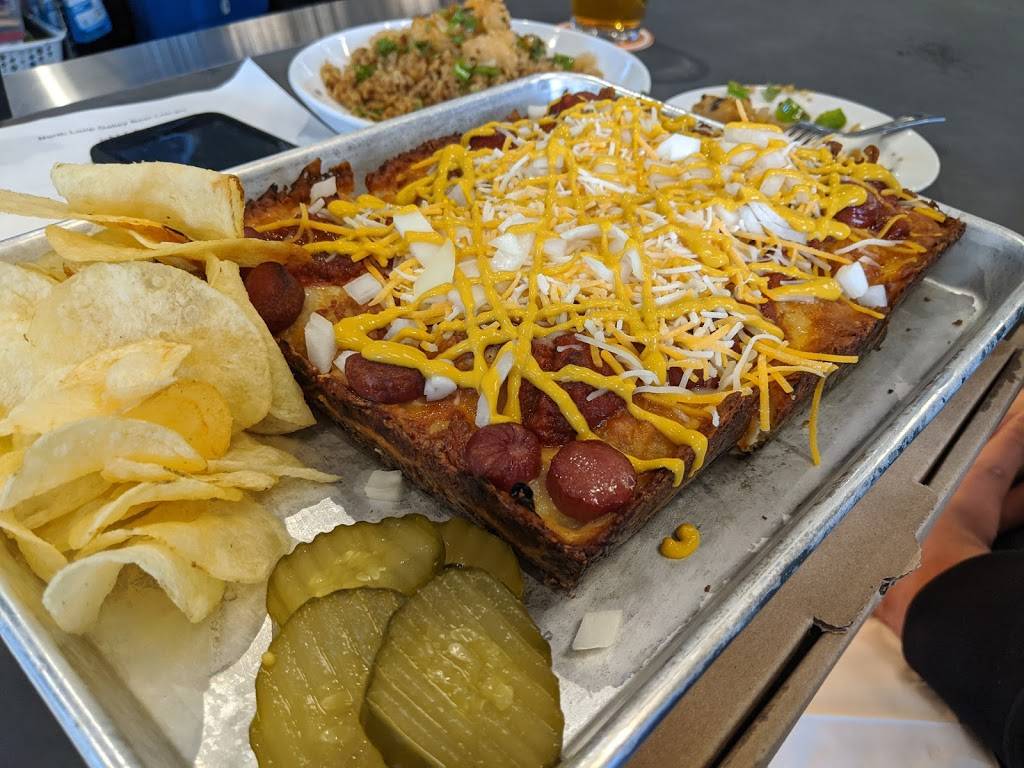 Wrecktangle Pizza | restaurant | 729 N Washington Ave, Minneapolis, MN 55401, USA | 6126956525 OR +1 612-695-6525