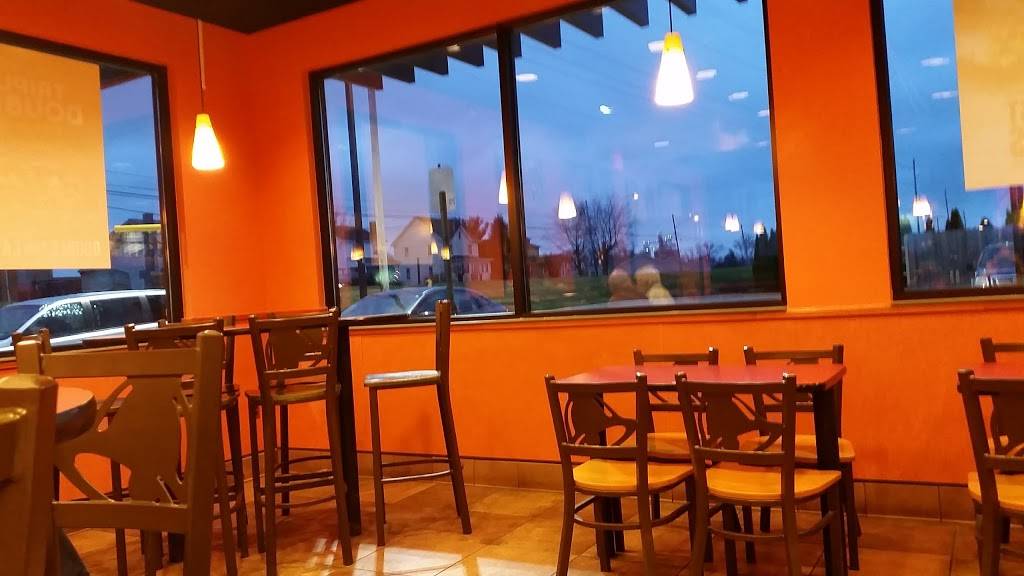 Taco Bell | meal takeaway | 3605 Erie St S, Massillon, OH 44646, USA | 3308306497 OR +1 330-830-6497