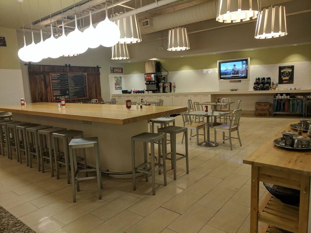 Carolyns Gourmet Cafe | restaurant | 1201 W Peachtree St NW, Atlanta, GA 30309, USA | 4046078100 OR +1 404-607-8100