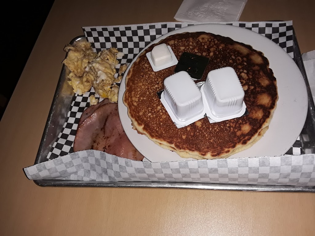 Emerald Coast Bar And Grill | restaurant | 1701 State Road 85 North Eglin Air Force Base, Valparaiso, FL 32580, USA | 8506090577 OR +1 850-609-0577